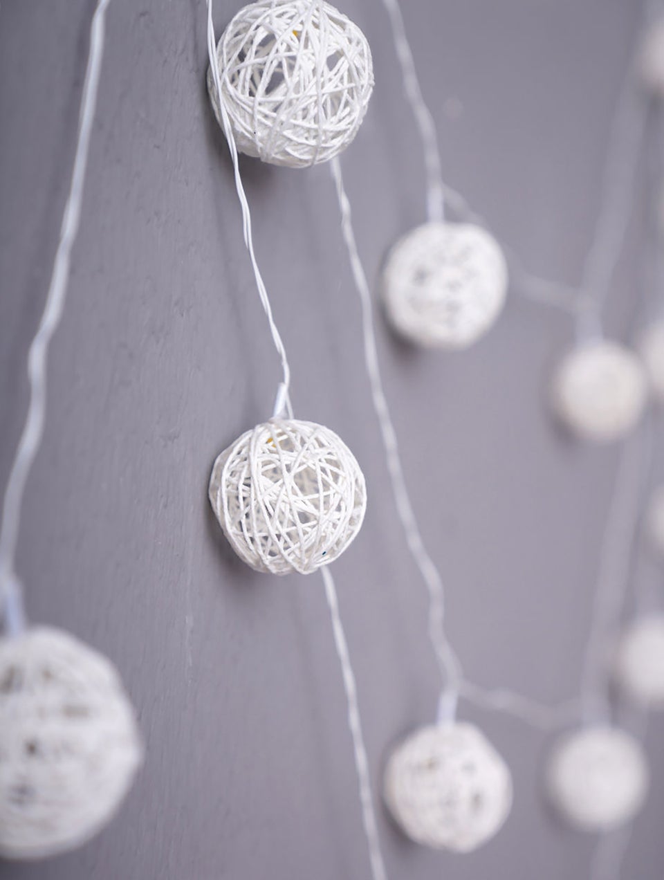 White Decorative Jute String Light In A Gift Box