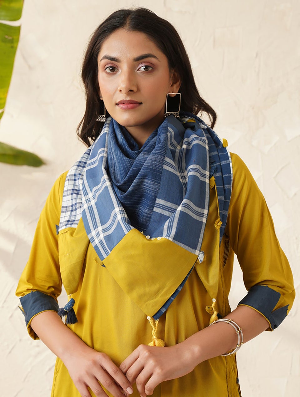 Women Blue Handwoven Cotton Scarf With Tassels