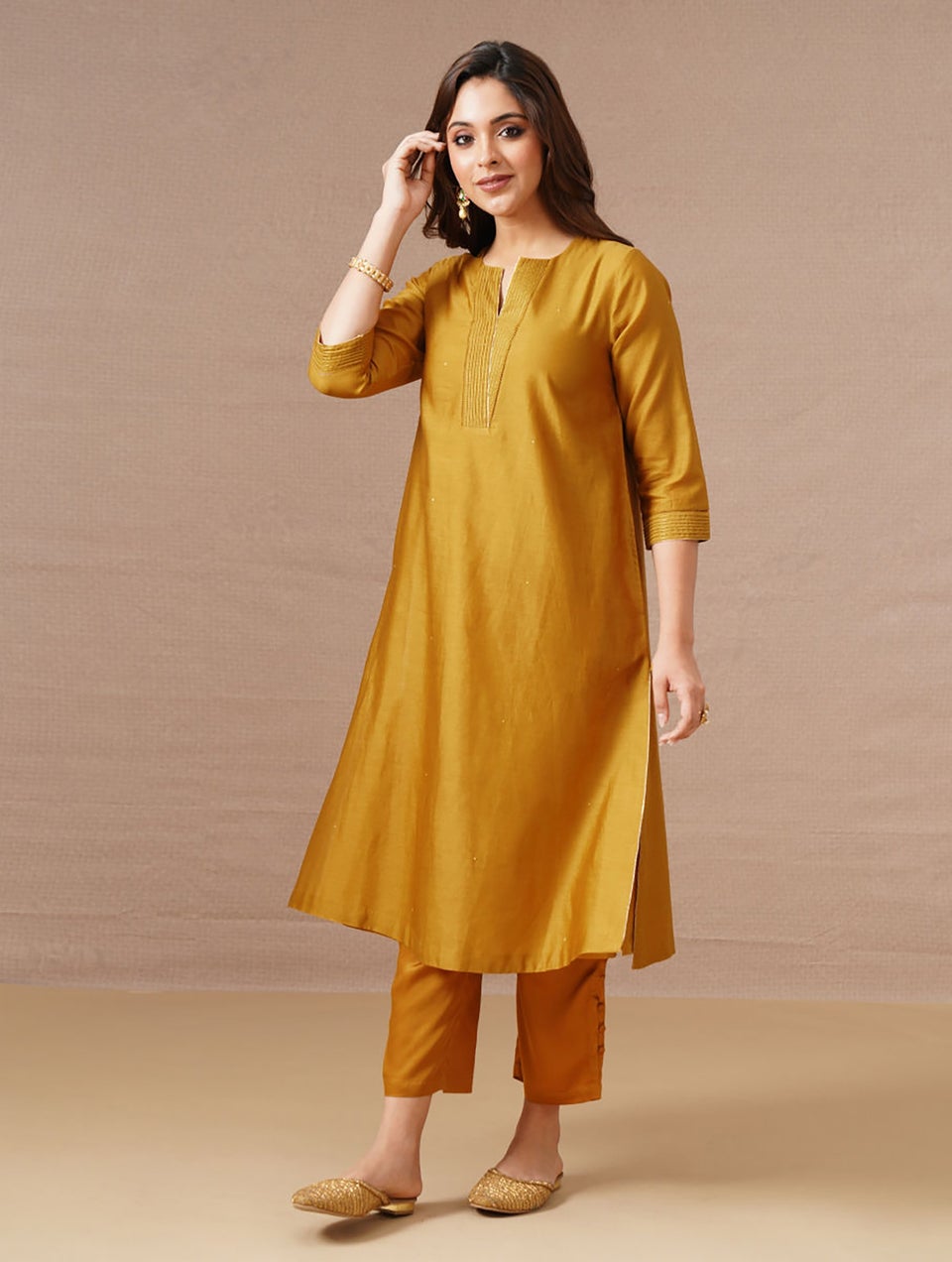 Women Mustard Silk Cotton Kurta With Zari - XS