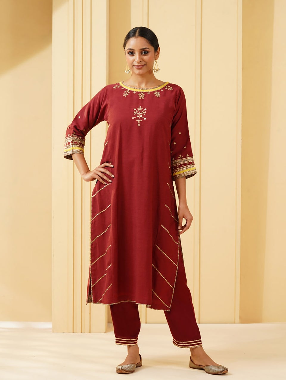 Women Red Viscose Hand Embroidery Boat Neck Kurta With Pant - XL