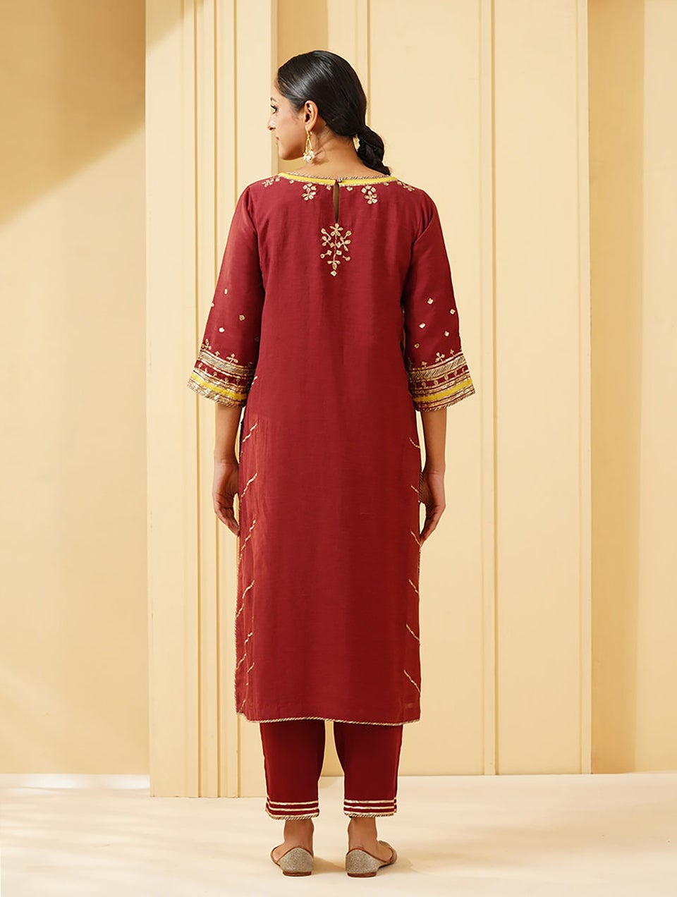 Women Red Viscose Hand Embroidery Boat Neck Kurta With Pant - XL