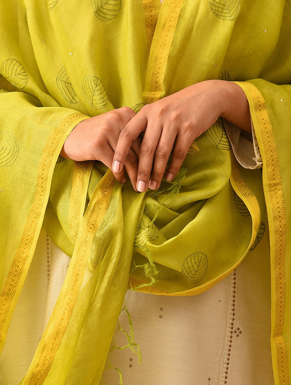 Women Yellow Handwoven Chanderi Dupatta With Mukaish