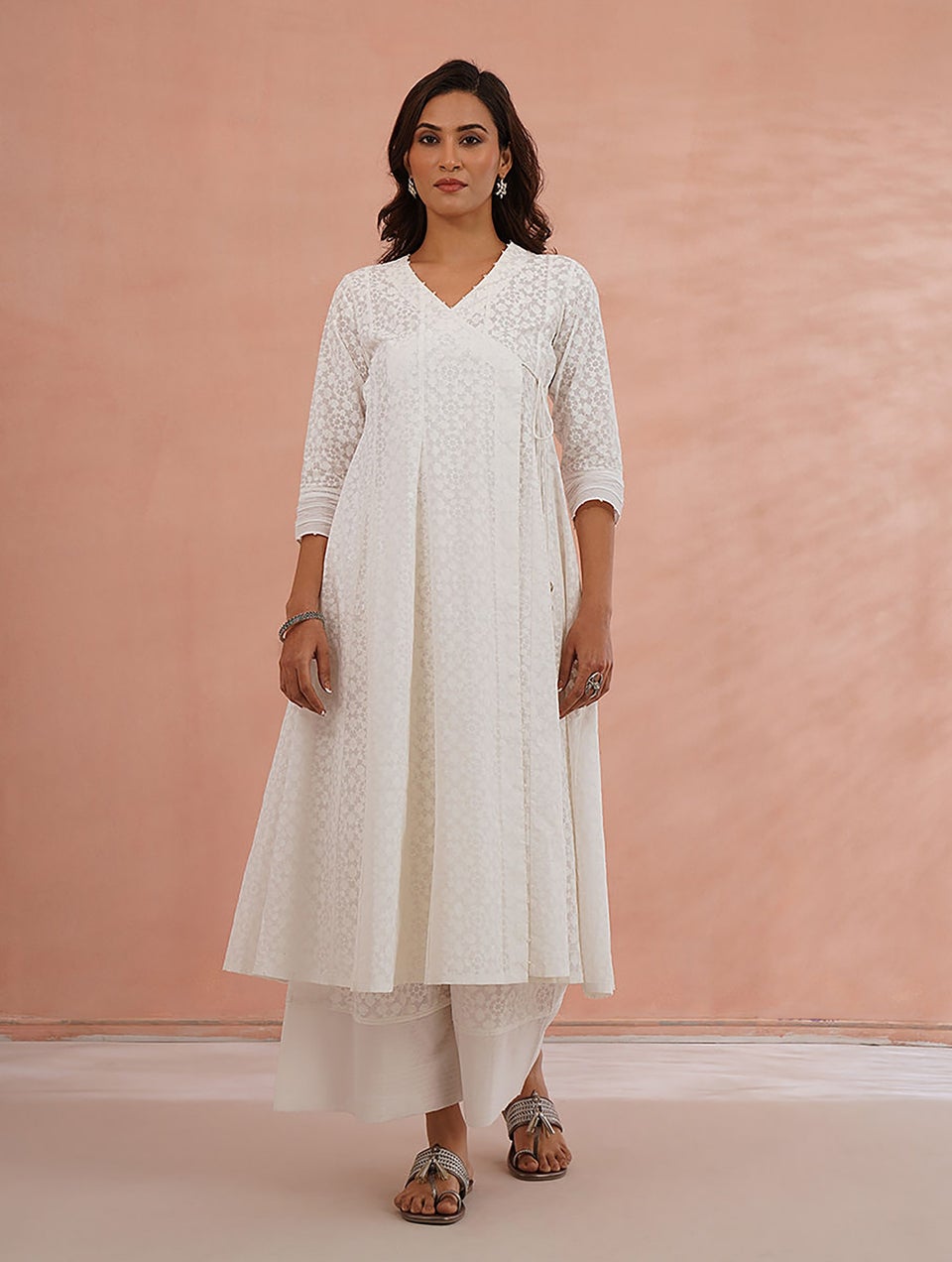 Women White Cotton Block Print V Neck Loose Fit Kurta - XS