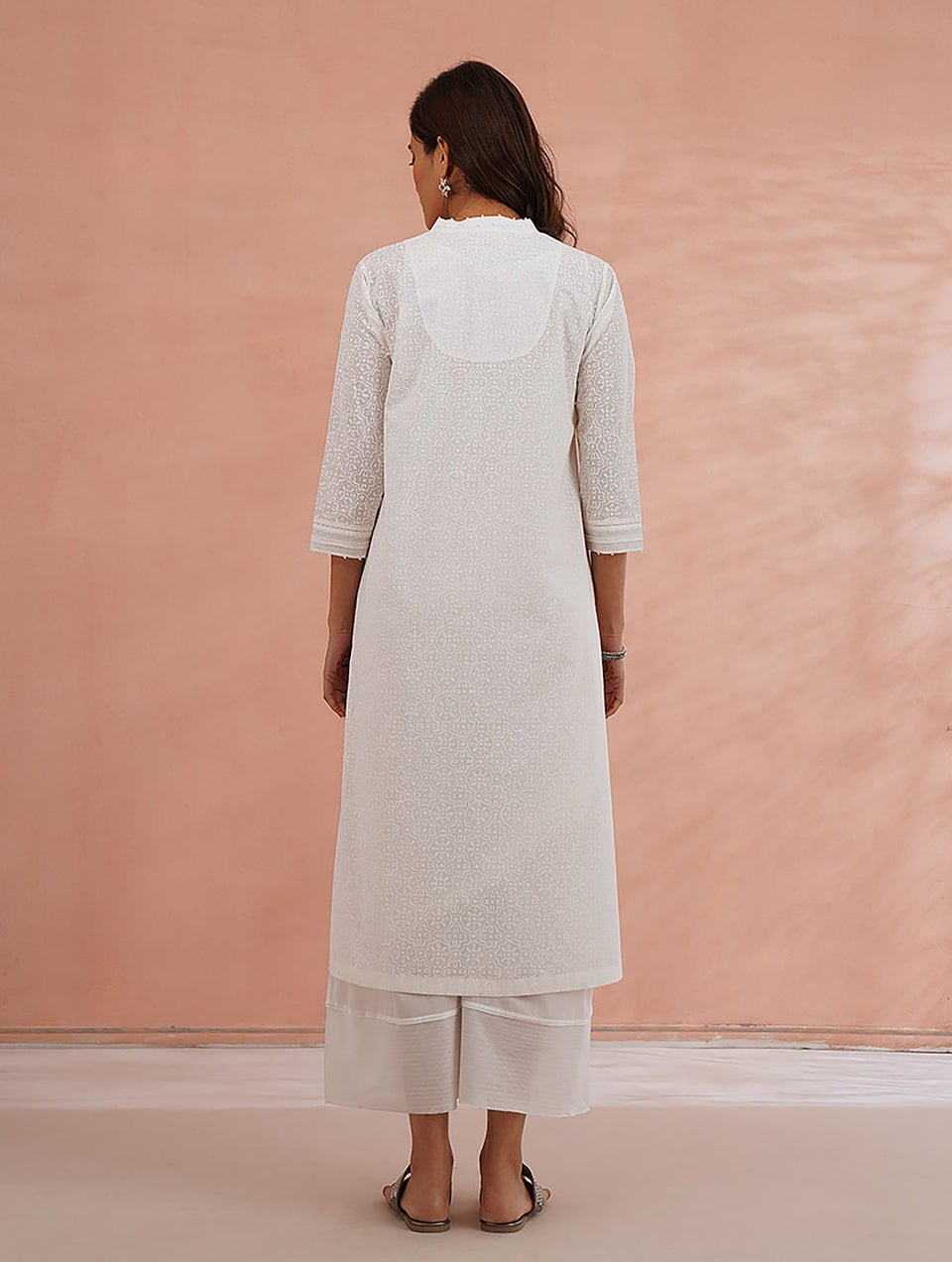 Women White Cotton Block Print V Neck Regular Fit Kurta - S