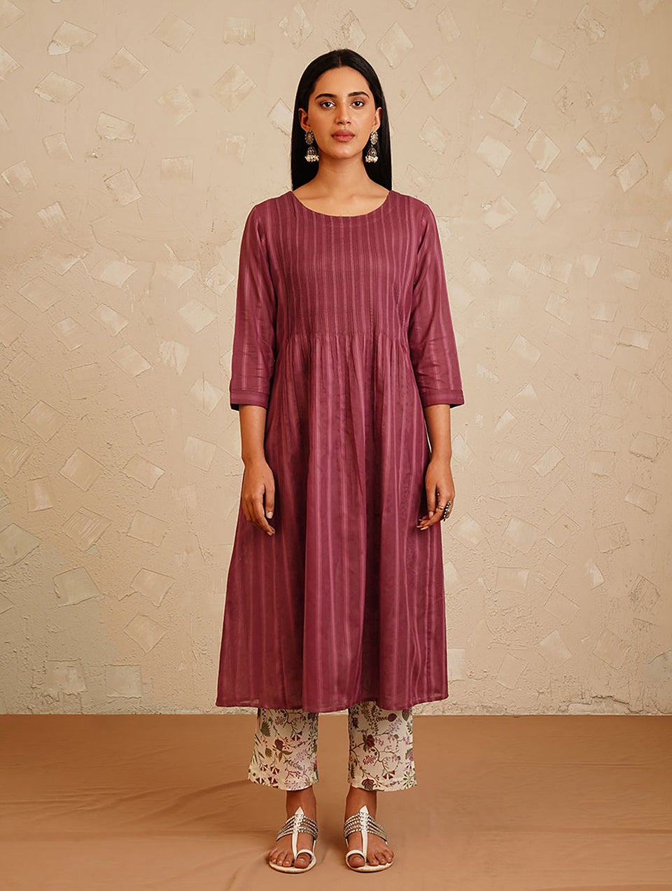 Women Pink Cotton Round Neck Regular Fit Kurta - XS