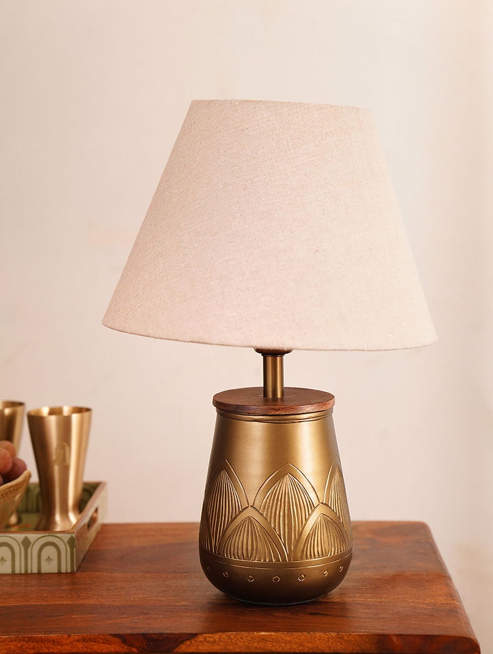 Handcrafted Etched Lamp Stand