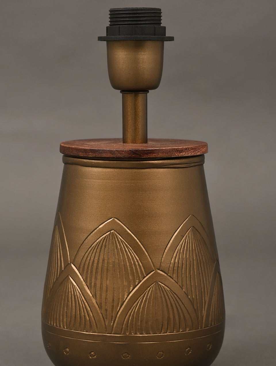 Handcrafted Etched Lamp Stand