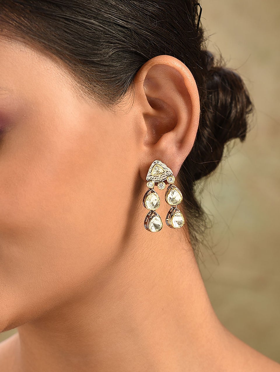 Kundan danglers shop