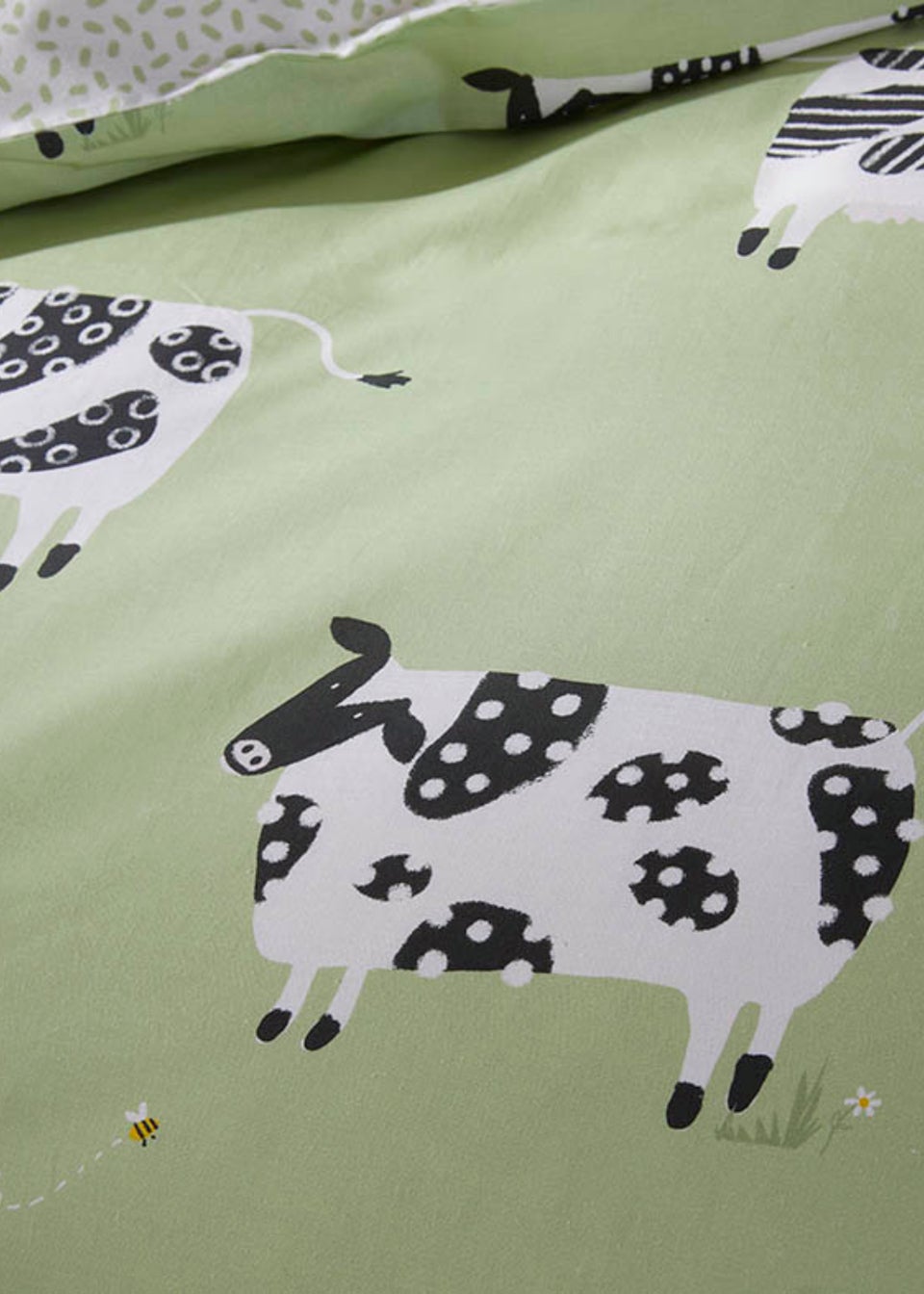Fusion Daisy Green Cow Reversible Duvet Cover
