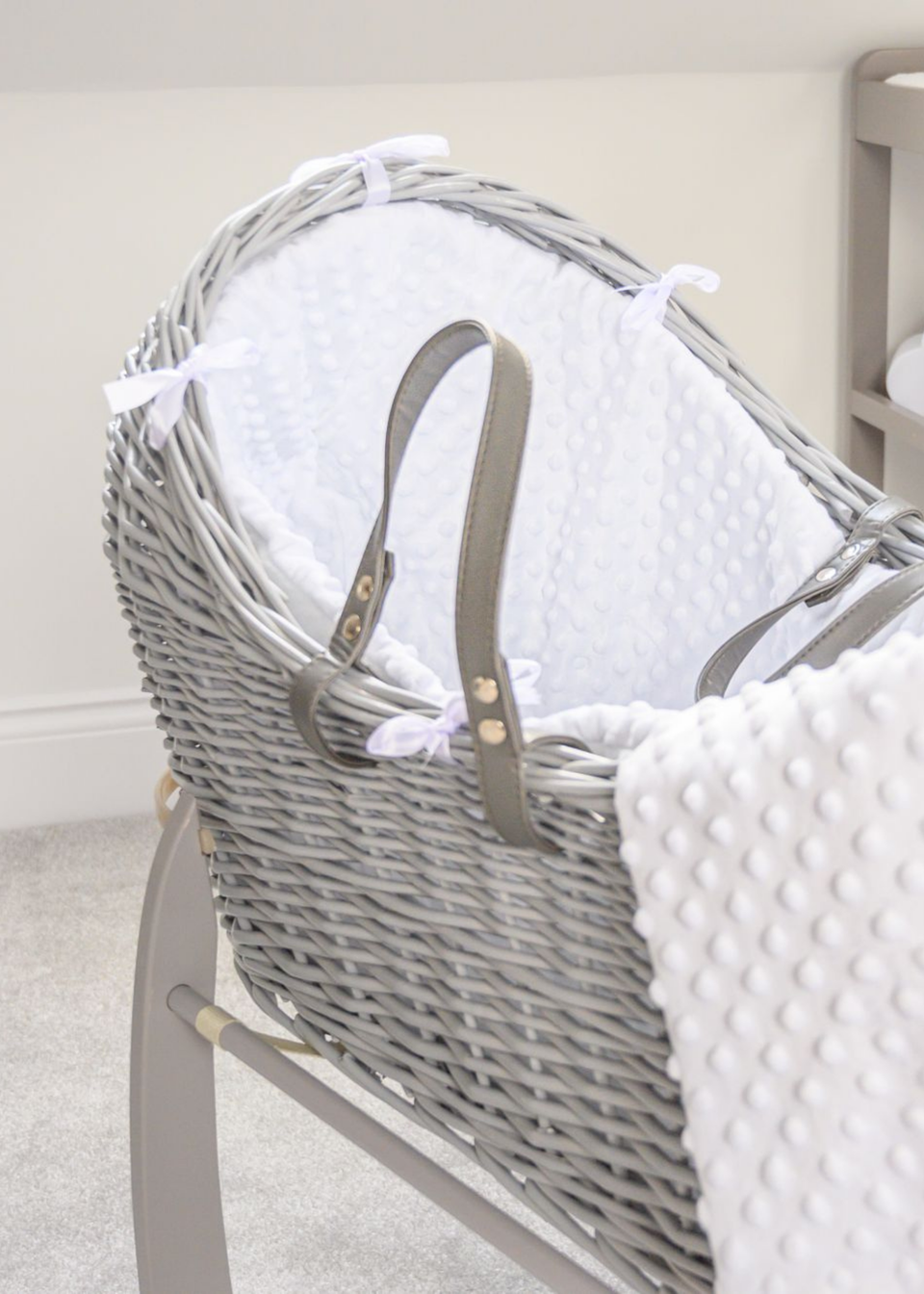 Clair de Lune White Dimple Grey Wicker Noah Pod ® with Deluxe Rocking Stand