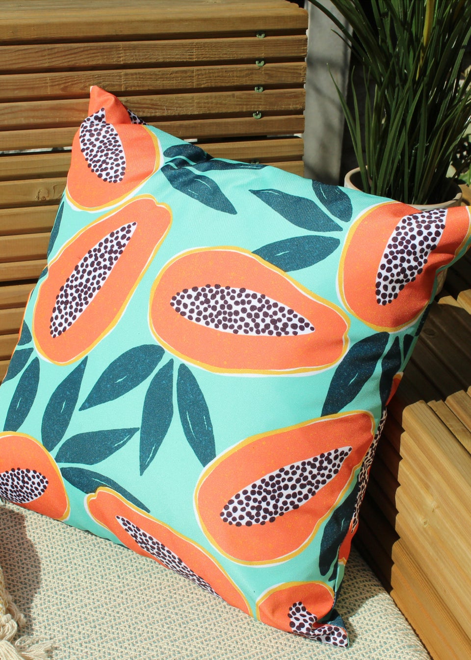 furn. Papaya Outdoor Filled Cushion (43cm x 43cm x 8cm)