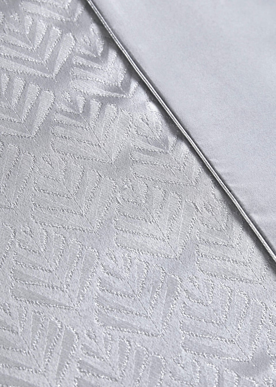 By Caprice Home Lana Silver Duvet Cover