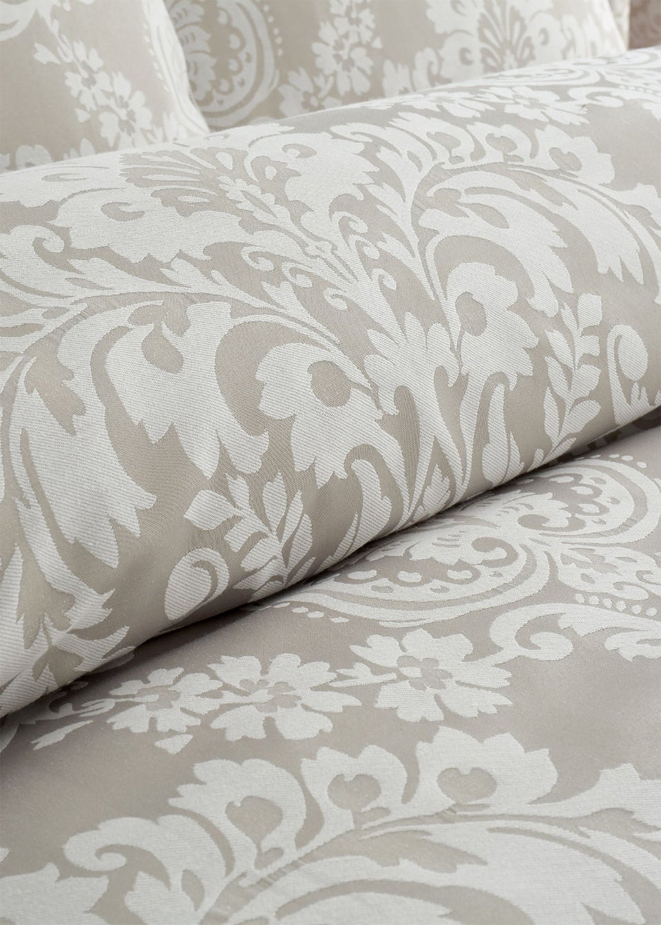 Catherine Lansfield Classic Damask Duvet Cover