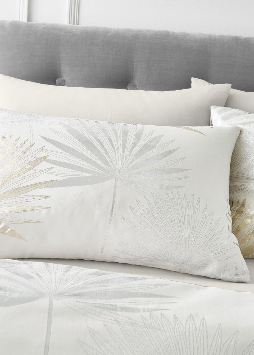 Catherine Lansfield Luxe Palm Jacquard Duvet Cover