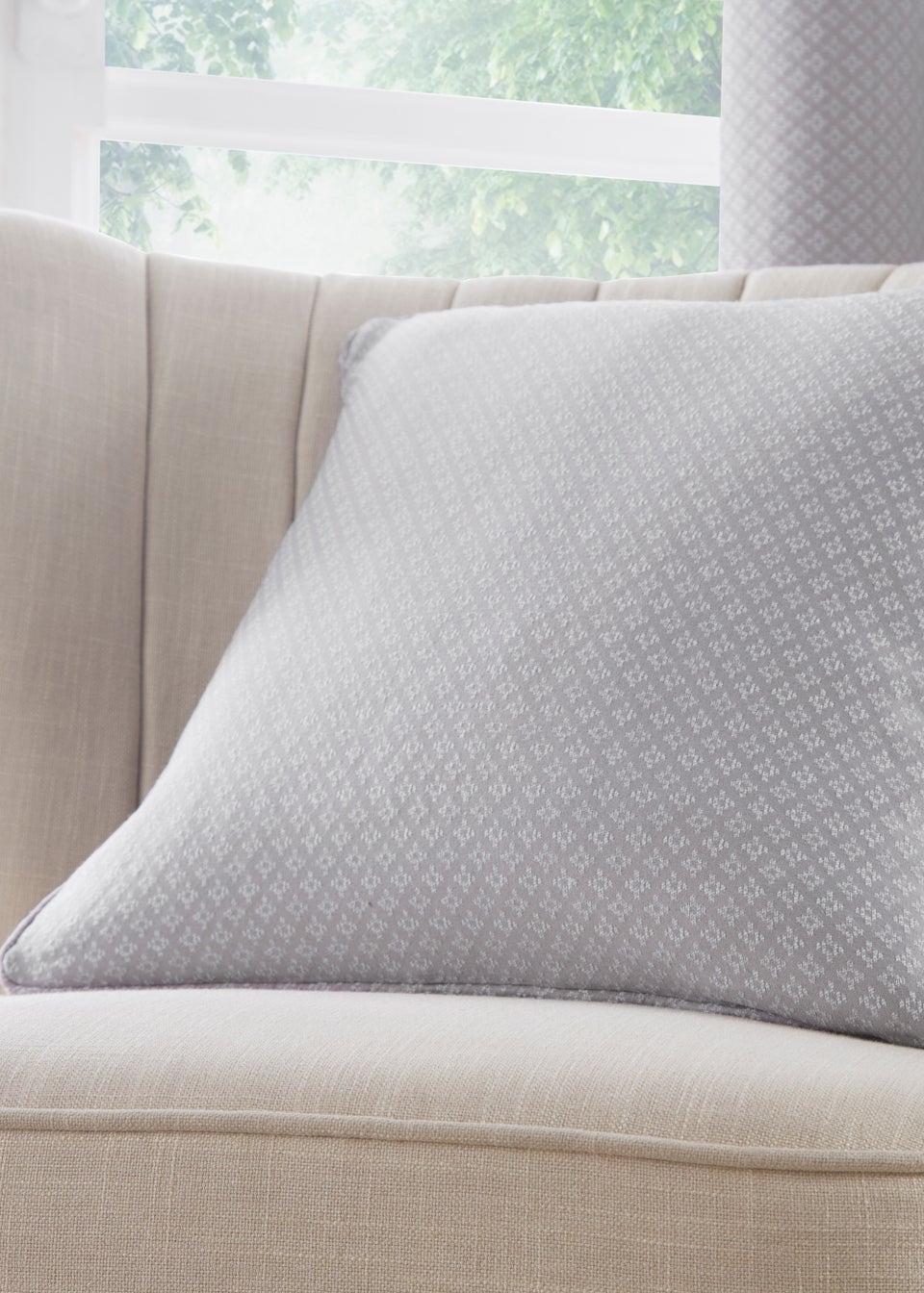 Dreams & Drapes Indiana Jacquard Filled Cushion (43cm x 43cm)