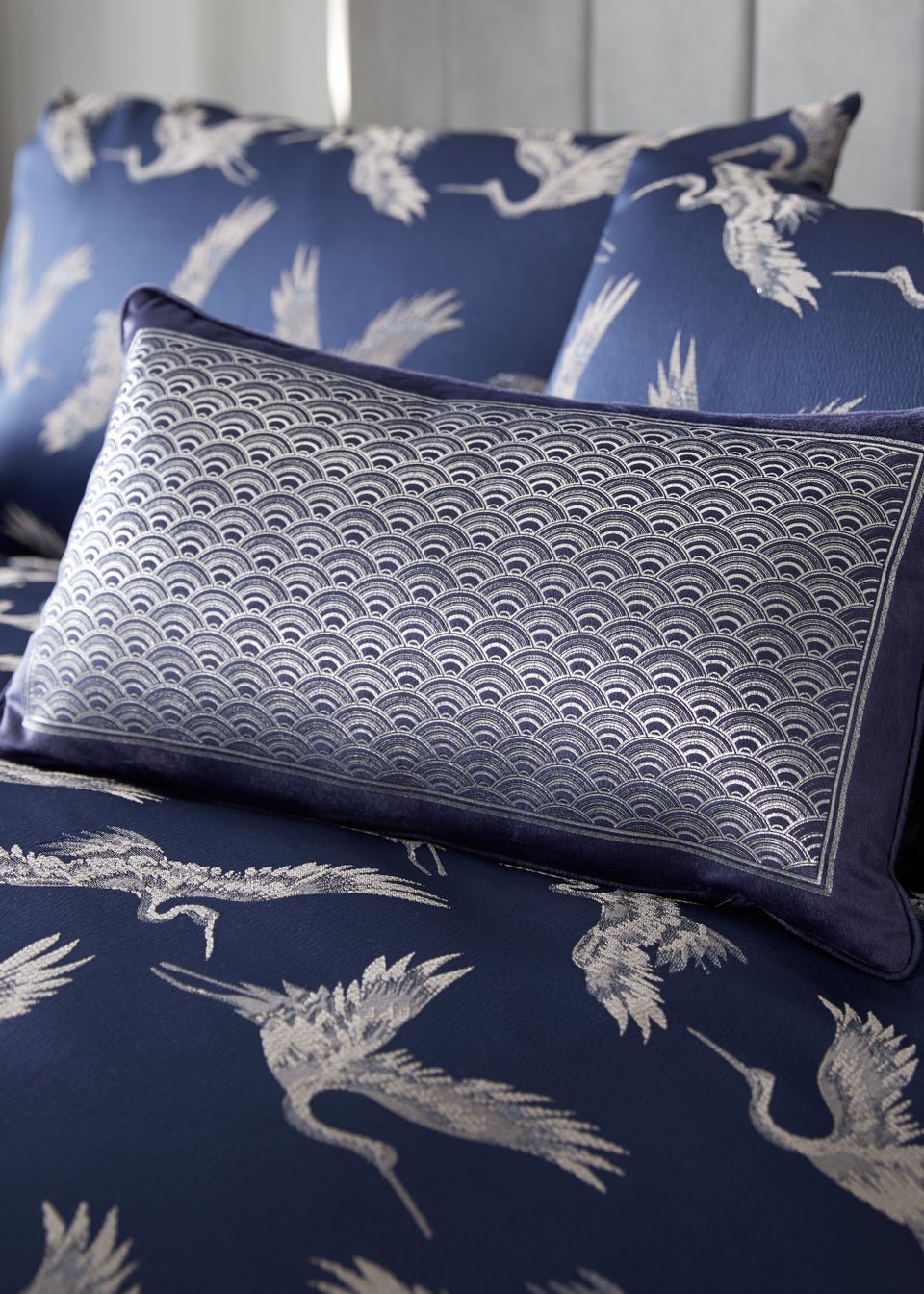 Laurence Llewelyn-Bowen Akira Cushion Cover (30cm x 50cm)
