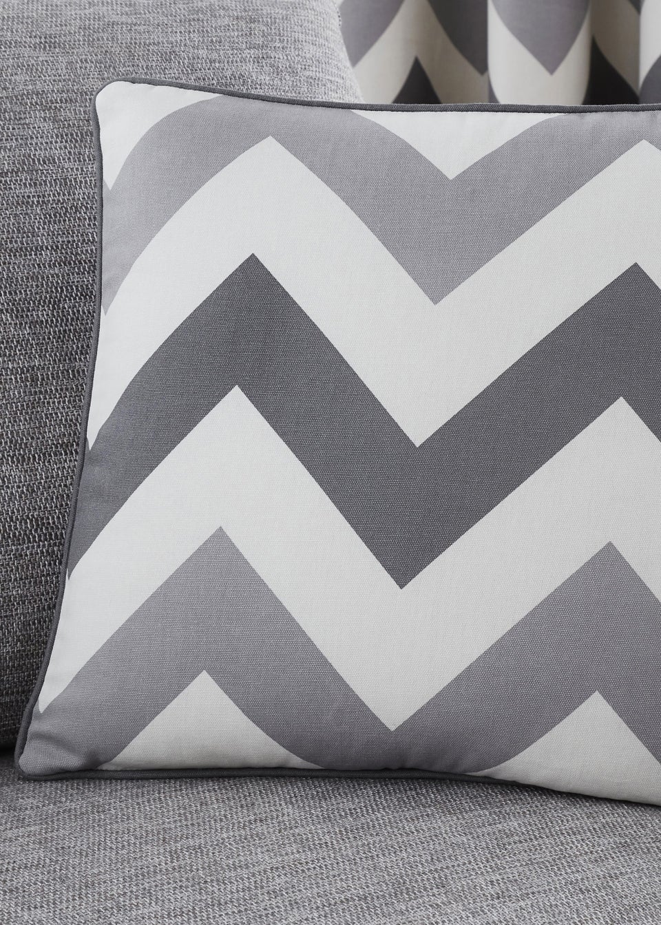 Fusion Chevron Cushion (40cm x 40cm)