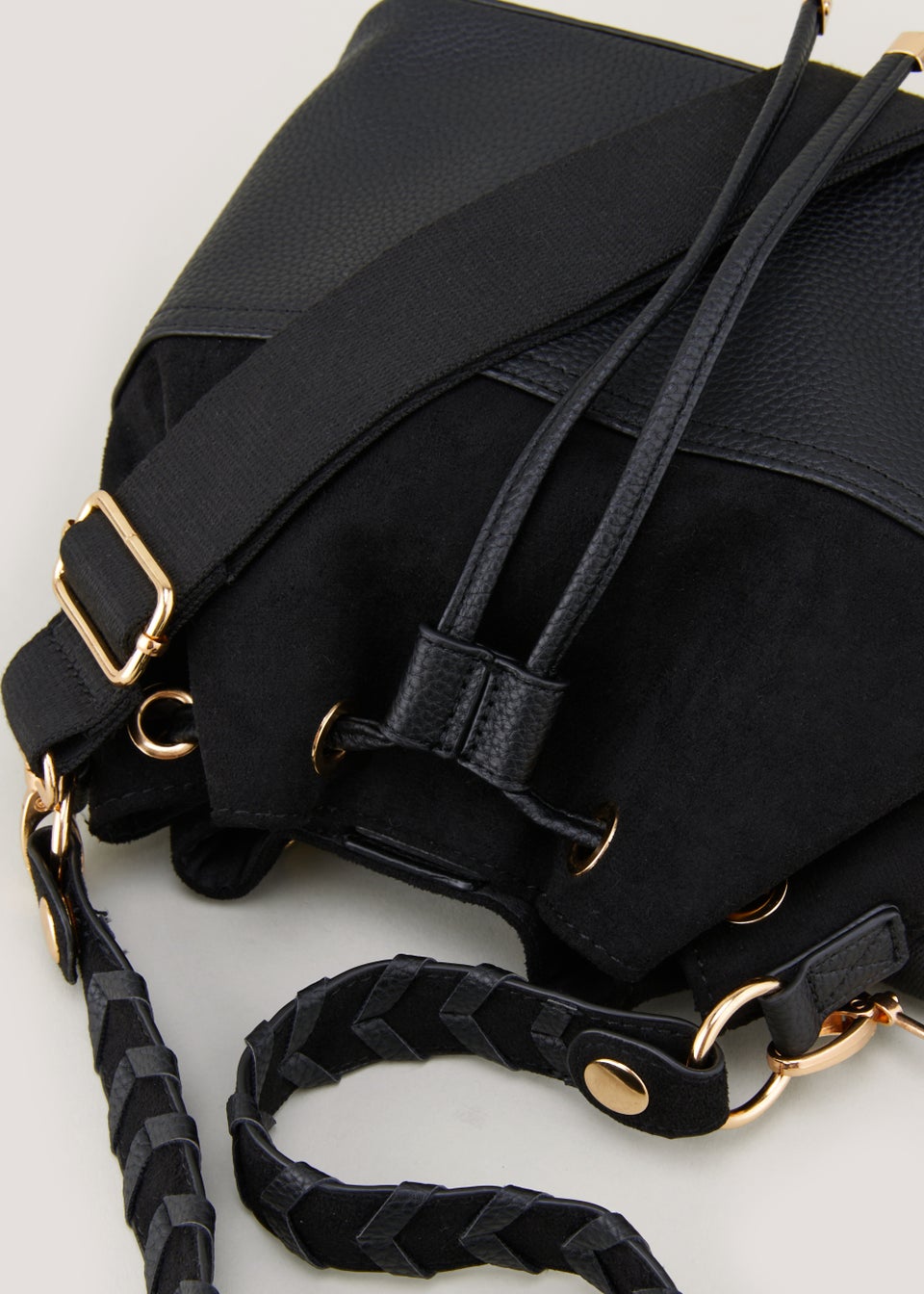 Black Bucket Bag