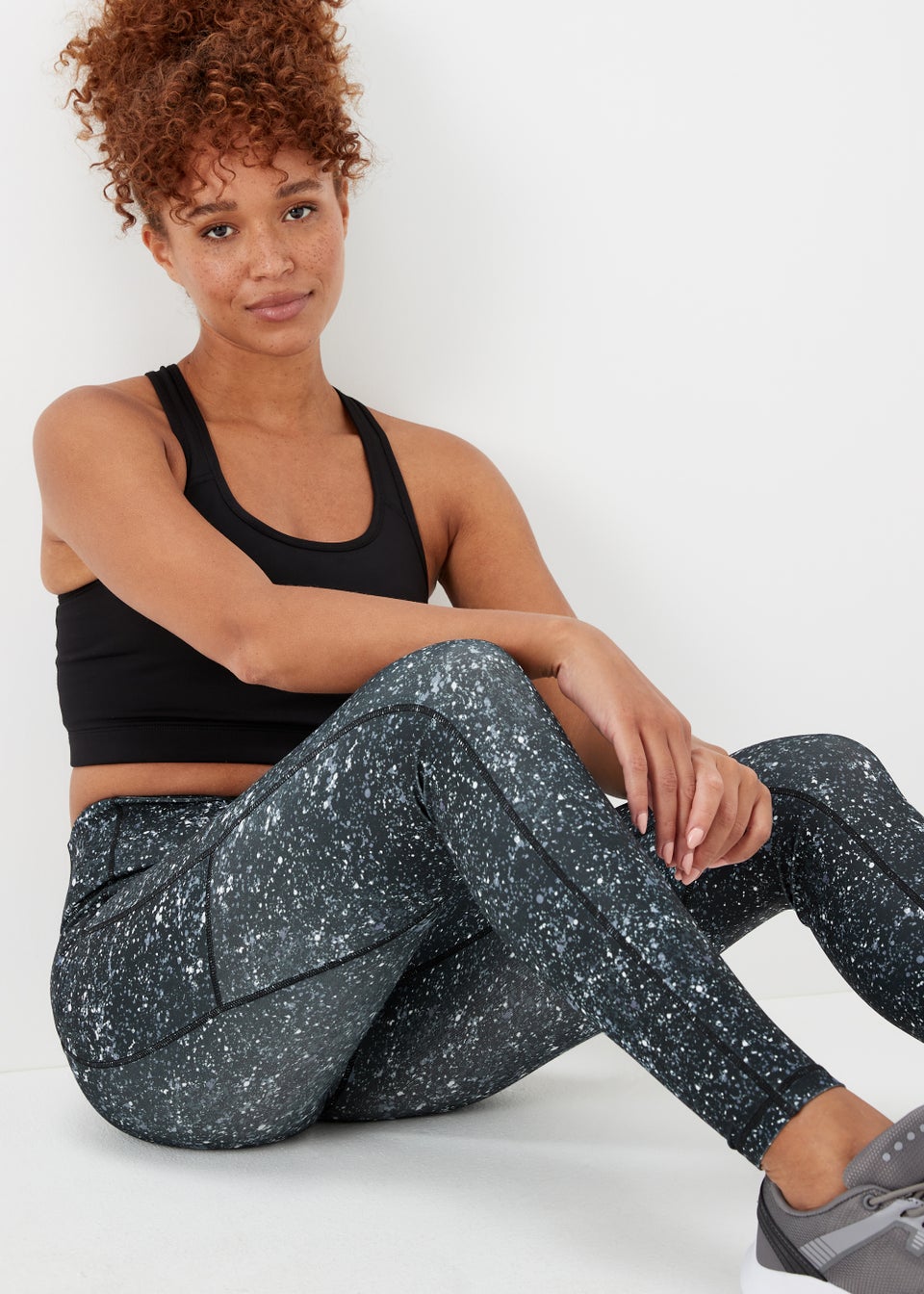 Souluxe Black Splatter Print Sports Leggings
