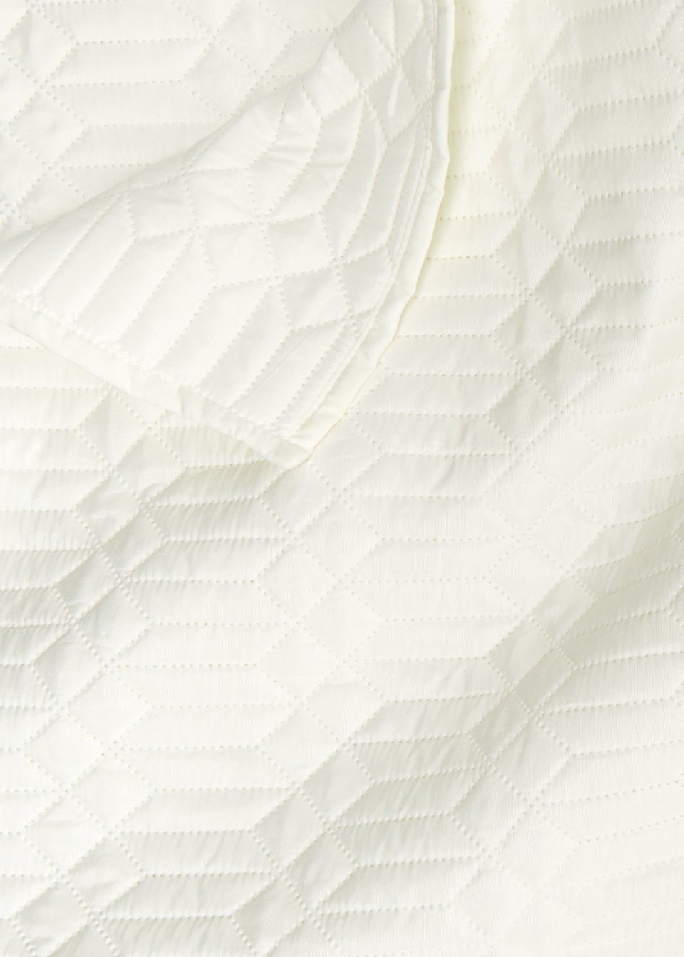 Ivory Geo Pinsonic Bedspread (235cm x 235cm)