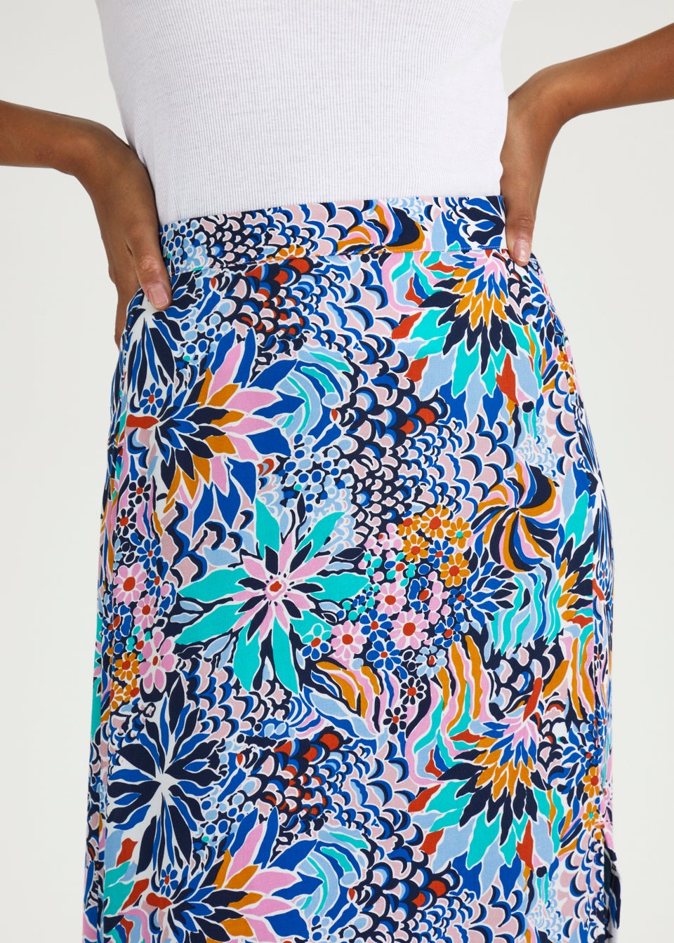 JDY Blue Print Midi Skirt - Matalan