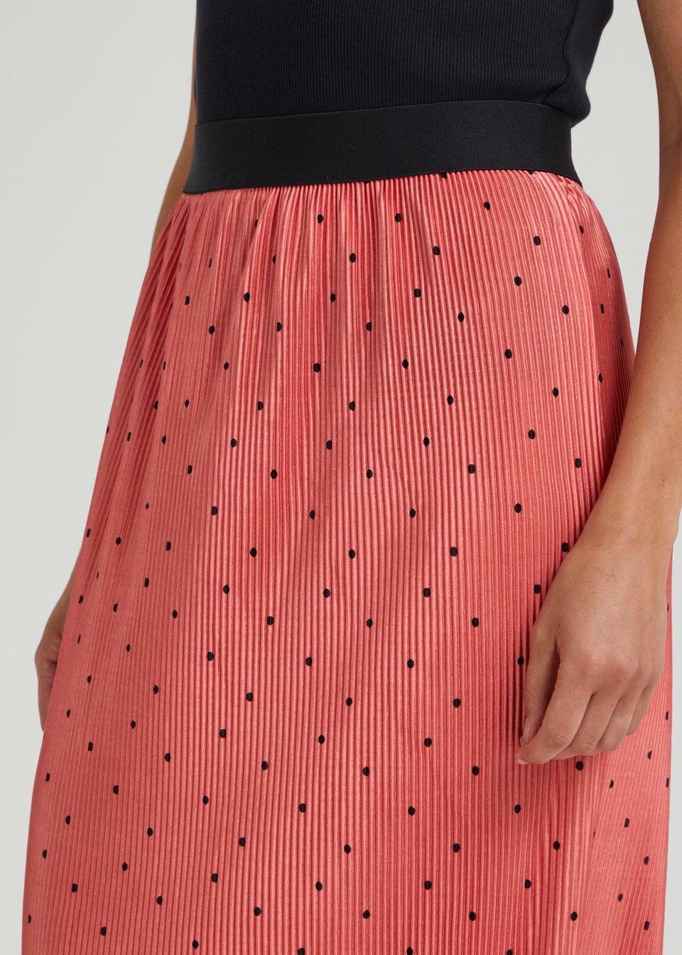 Red Spot Plisse Midi Skirt