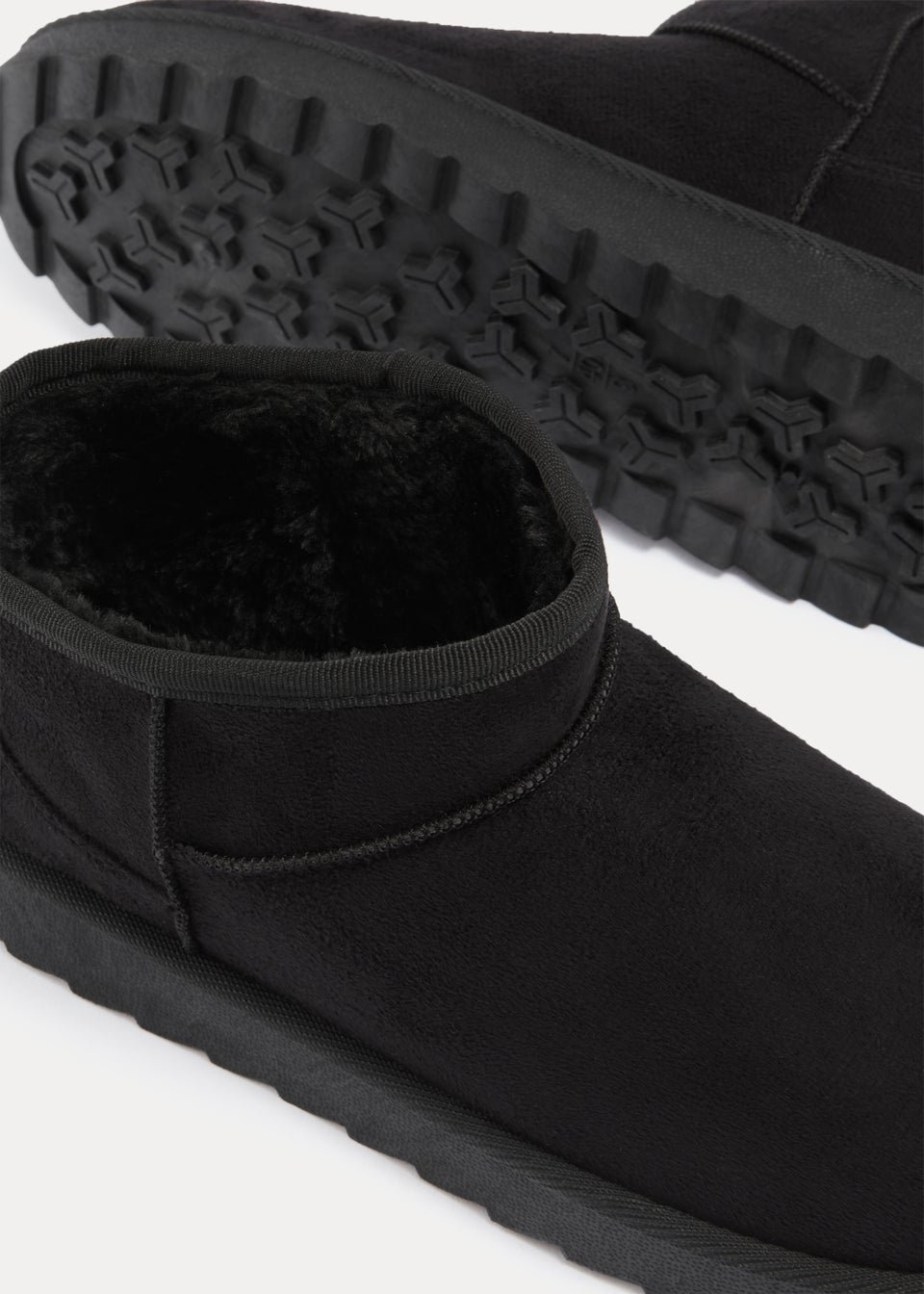 Black Snug Boots