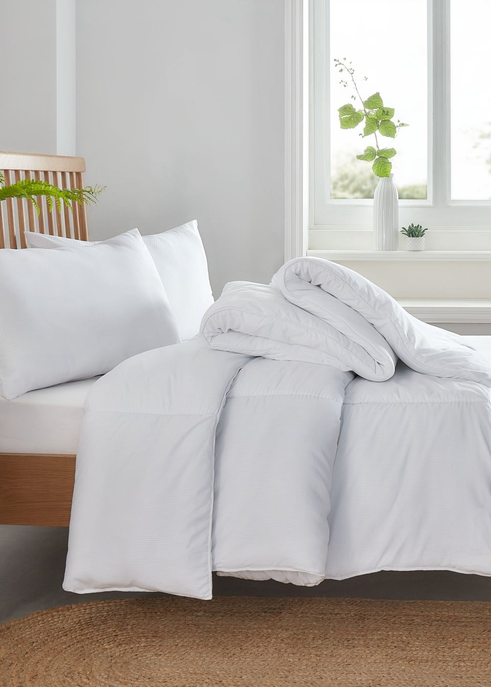 Snug White Deeply Dreamy Duvet (10.5 Tog)