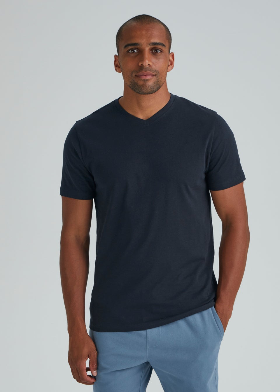 Navy Essential V Neck T-Shirt