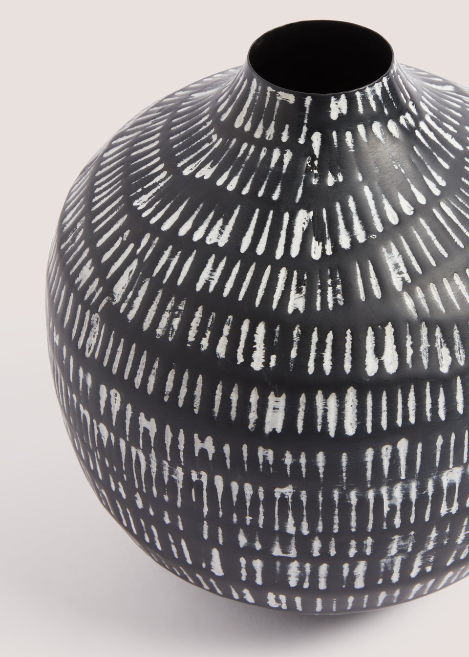 Monochrome Ceramic Vase Matalan