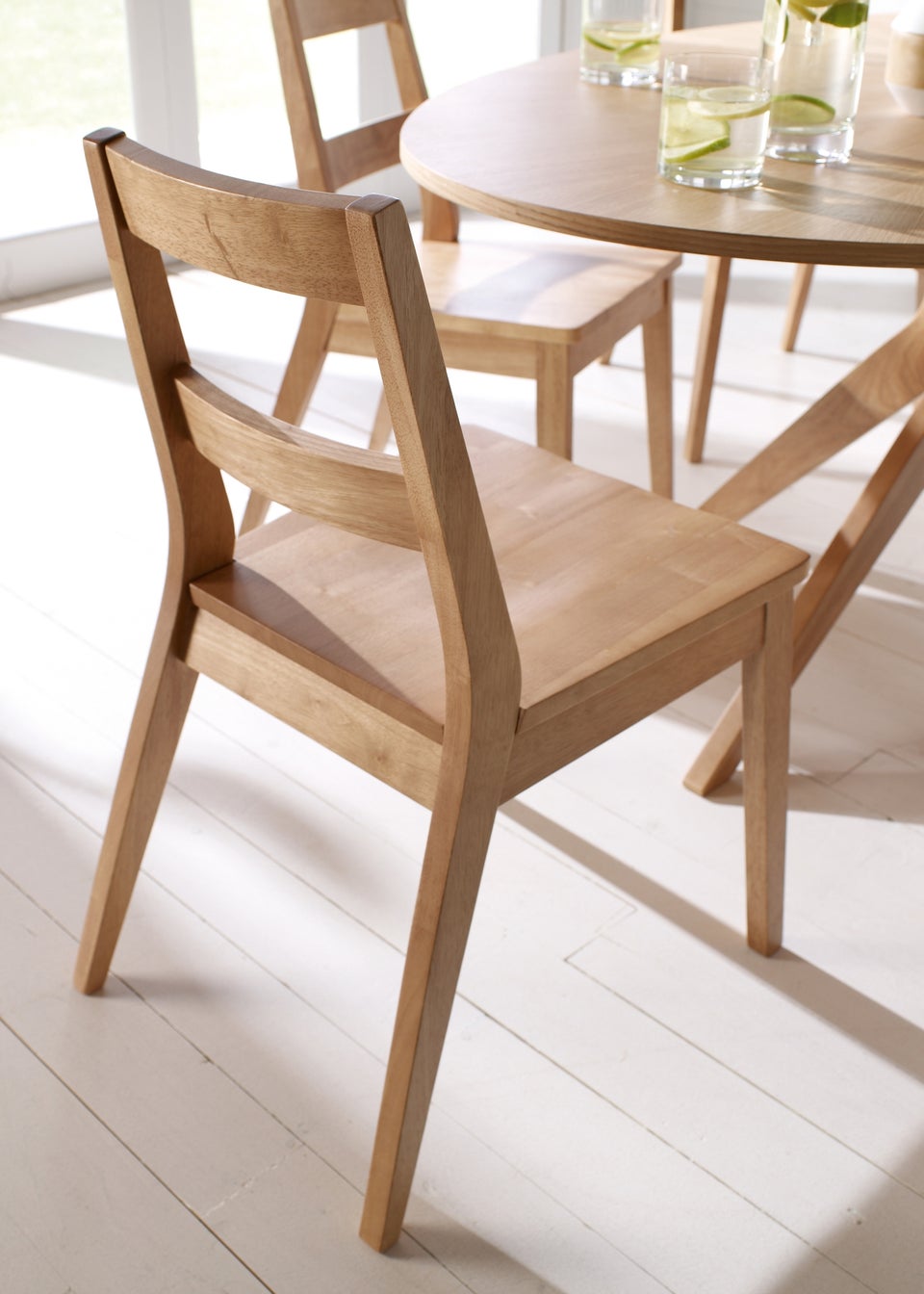 LPD Furniture Set of 2 Malmo Chair White Oak (815x560x430mm)
