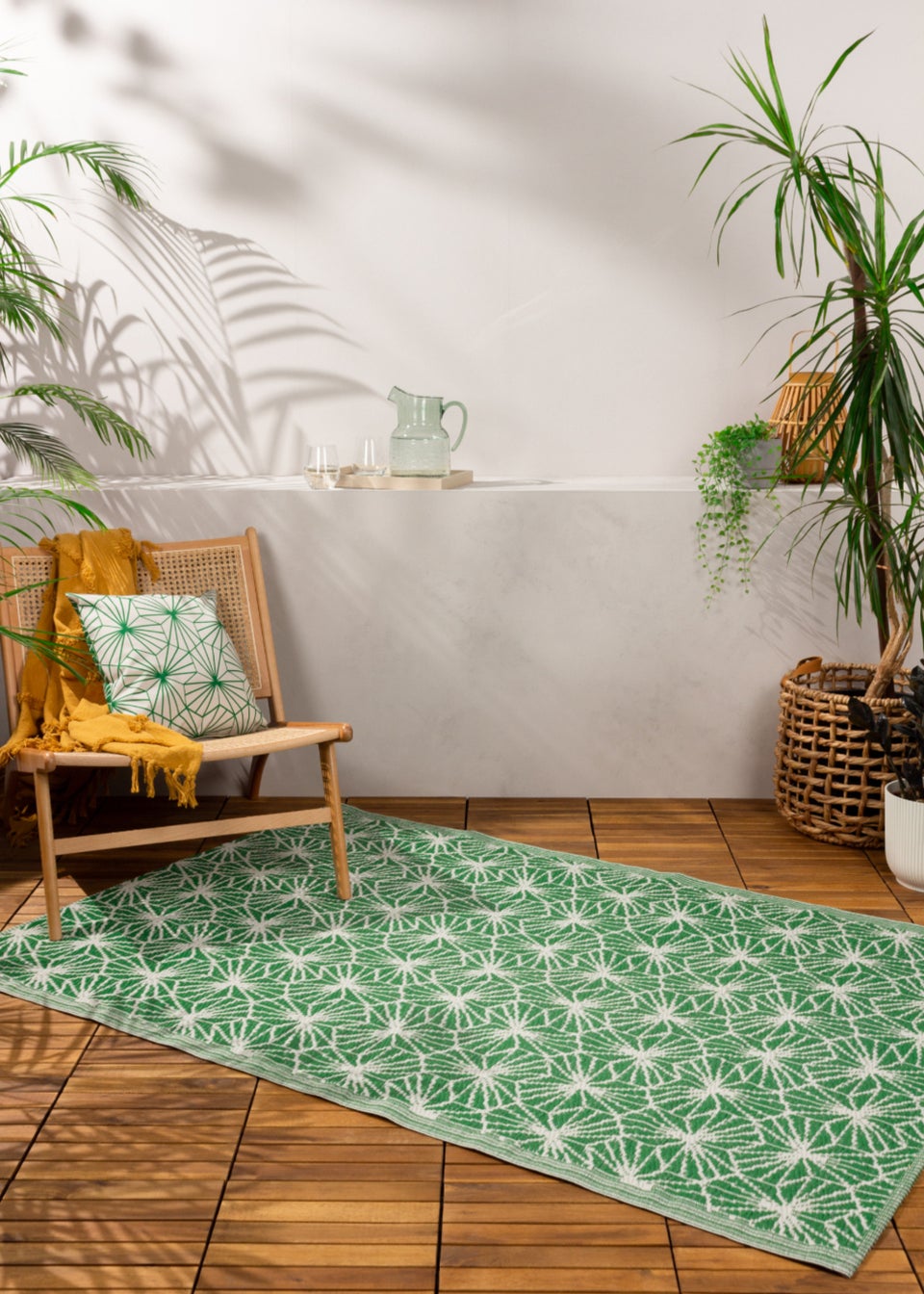 furn. Hexa 100% Recycled Reversible Outdoor Rug (120cm x 180cm)
