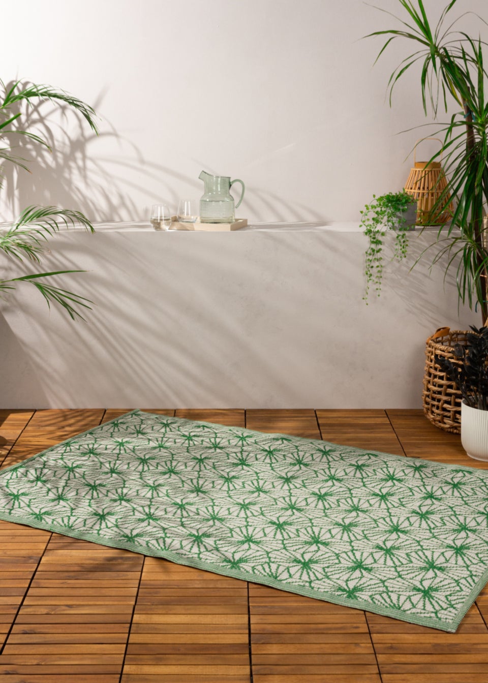 furn. Hexa 100% Recycled Reversible Outdoor Rug (120cm x 180cm)