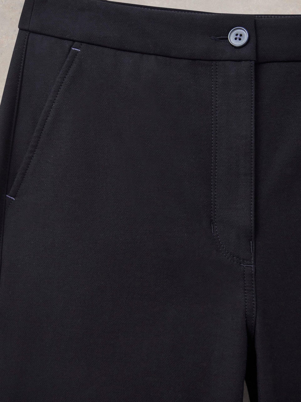 Knöchellange Hose Belle mit weitem Bein