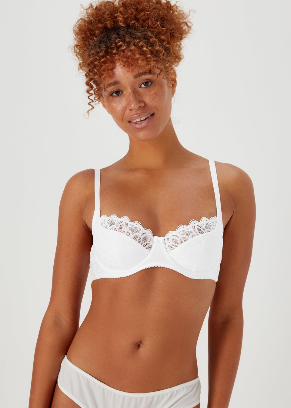 M&S Shape Define White T-Shirt Bra Underwired Balcony Velvet Touch Size:  34B