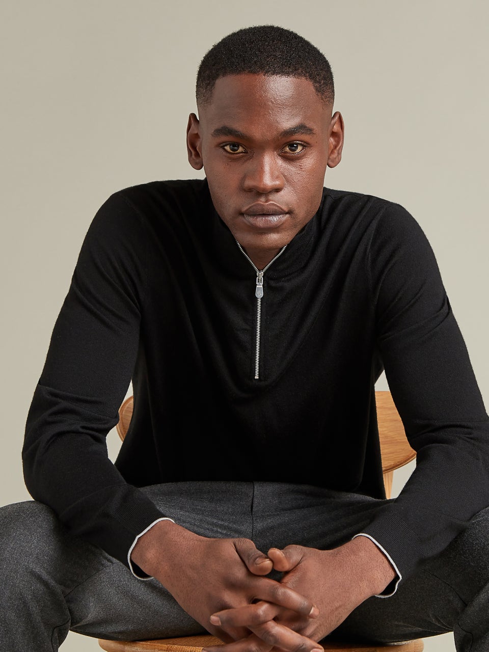Super Fine Merino Wool Zip Neck Black