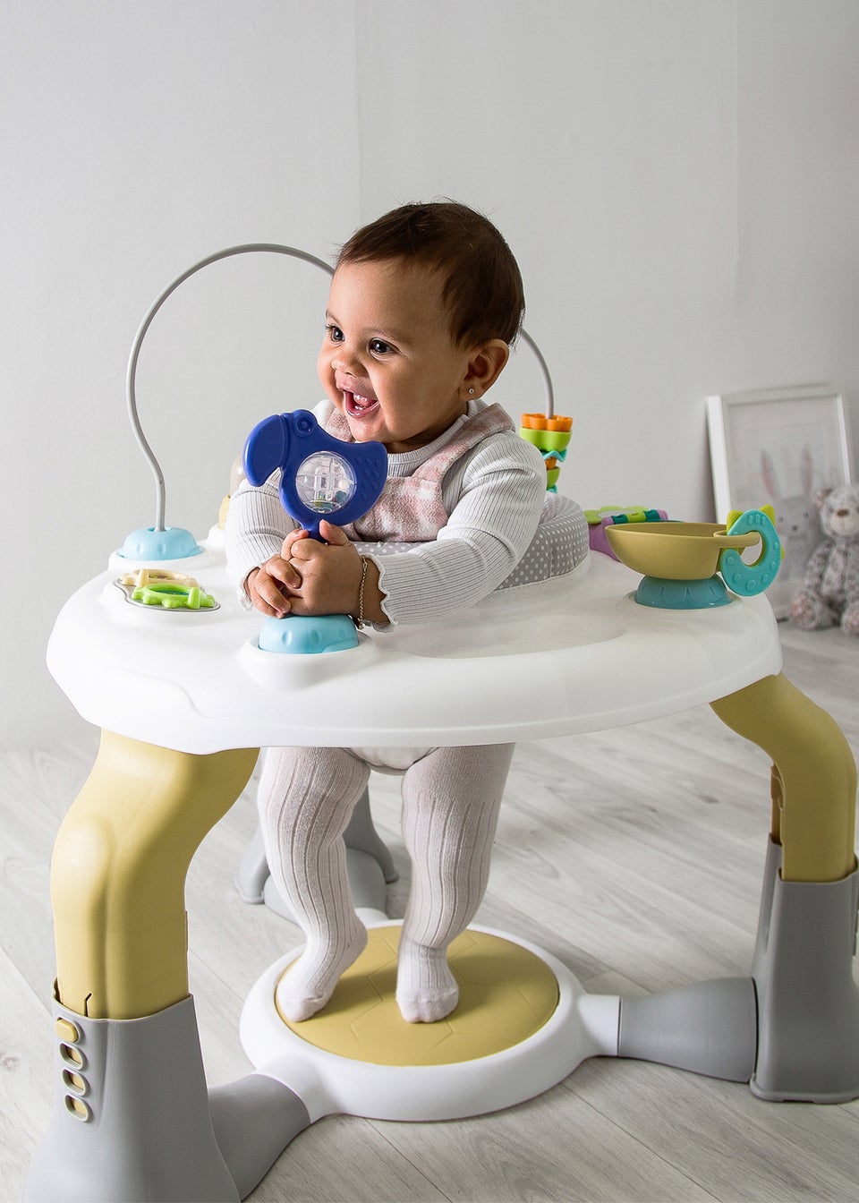 Red Kite Baby Go Round Entertainer (73cm x 75cm x 75cm)