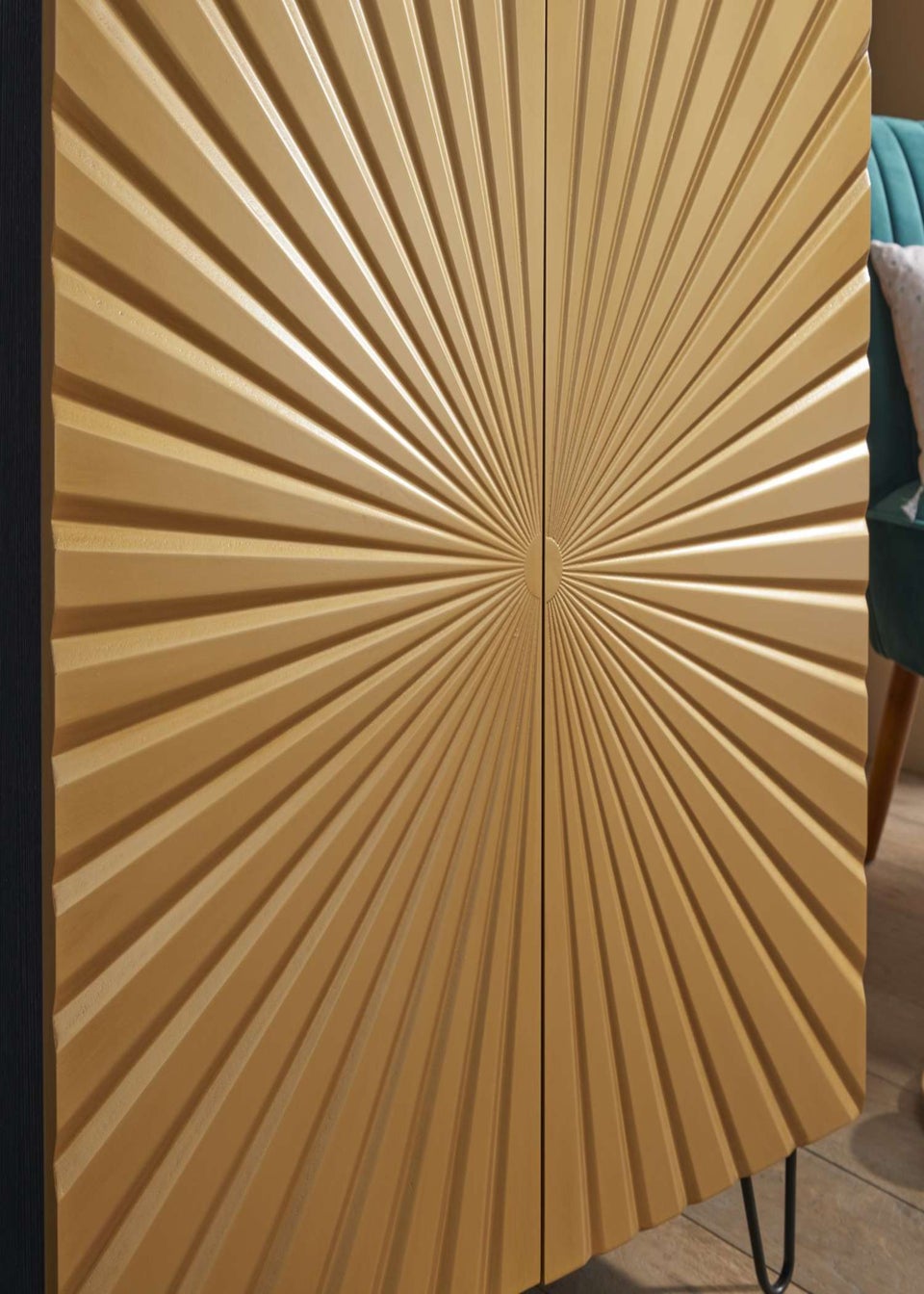Lloyd Pascal Lustre Cabinet with 2 Doors