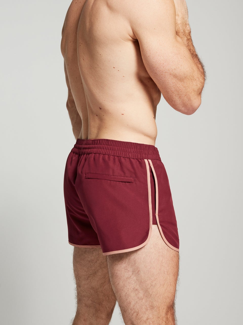 'The Cameo' Shorts Burgundy