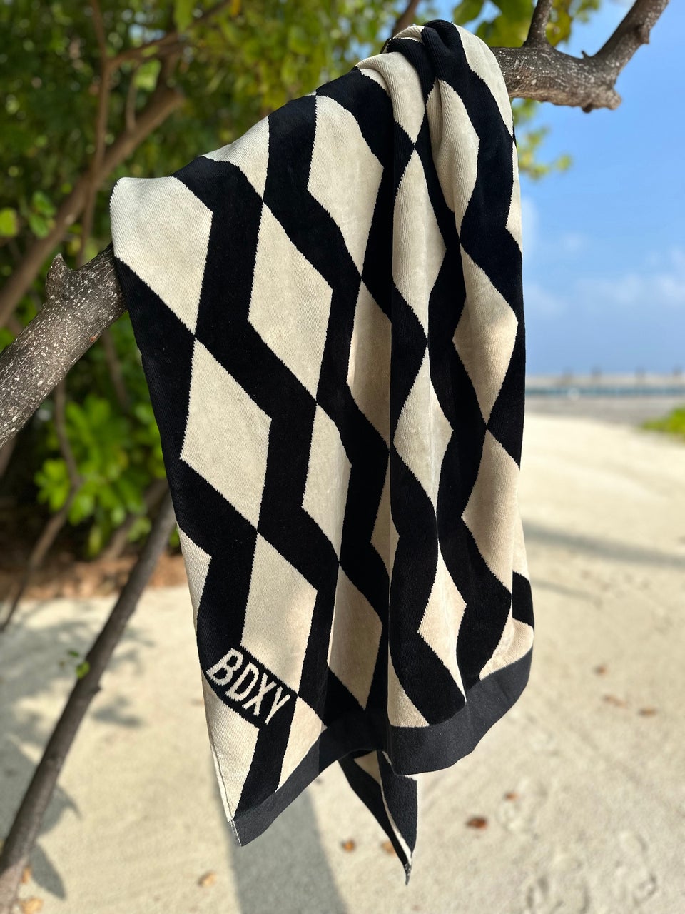 The Wrap Towel Black