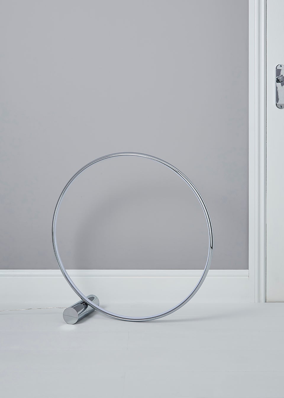 Inlight Single Circle LED Floor Lamp (61cm x 61cm x 20cm)