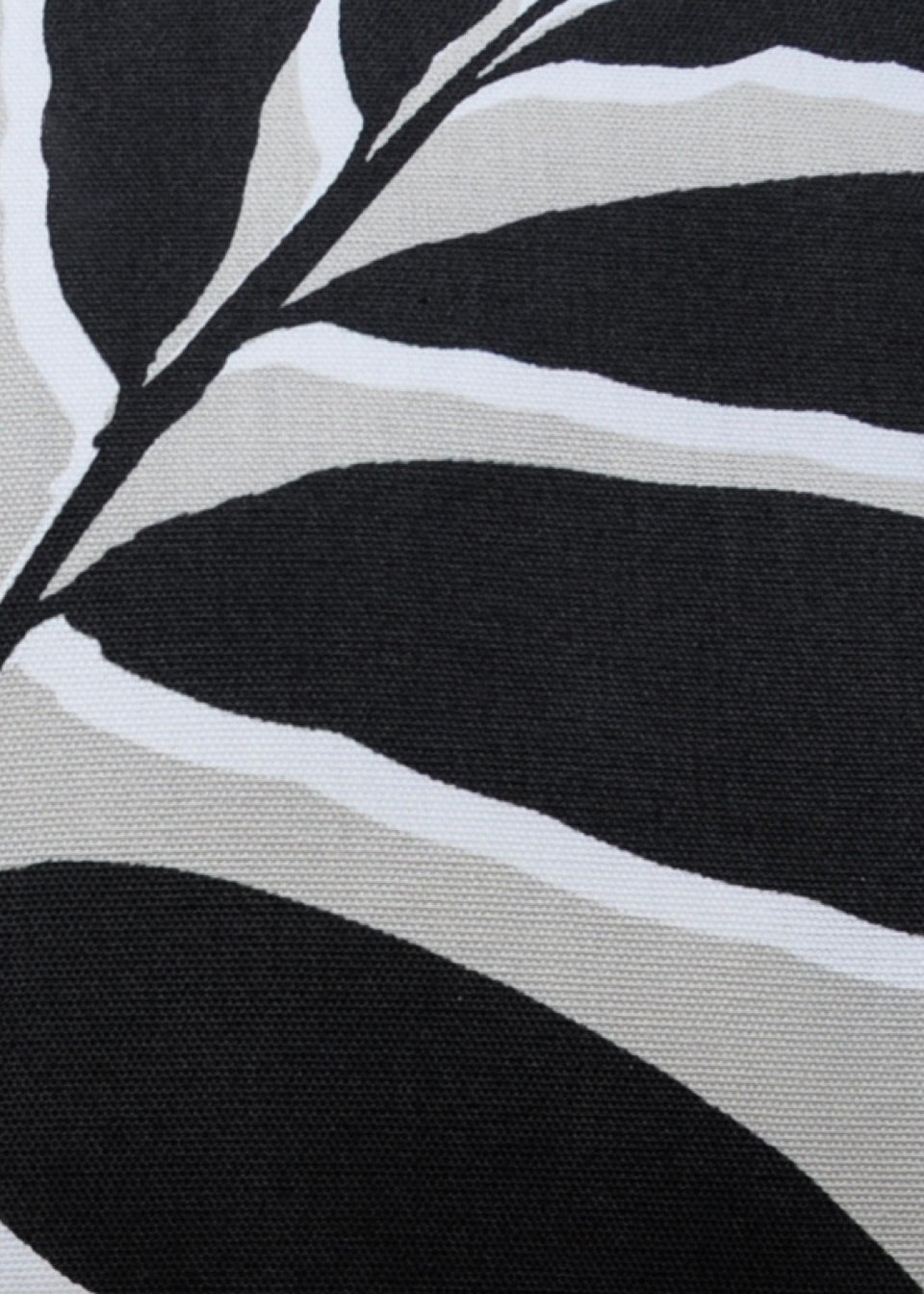 Fusion Leaf Print Filled Cushion