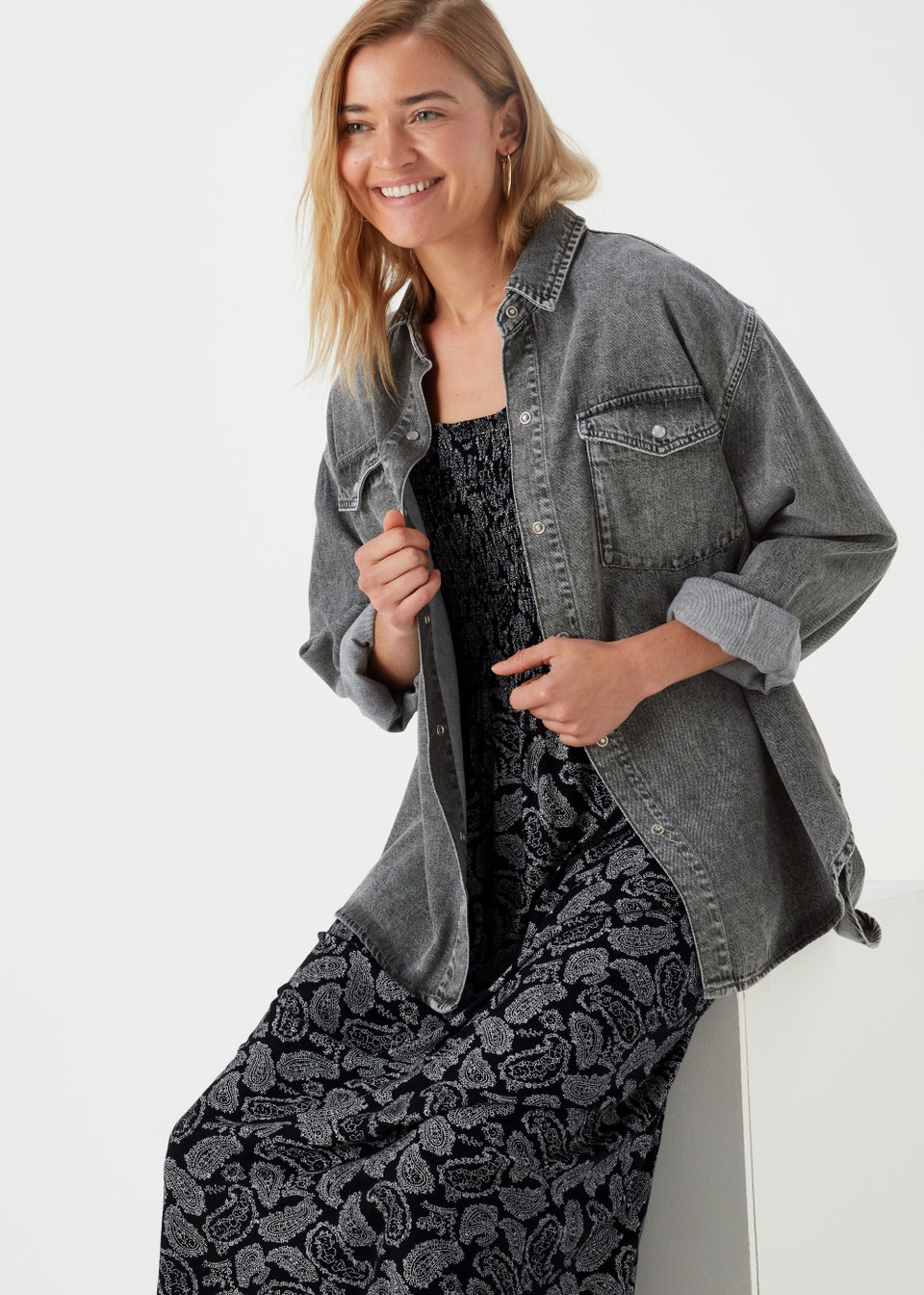 Black Paisley Shirred Midi Dress