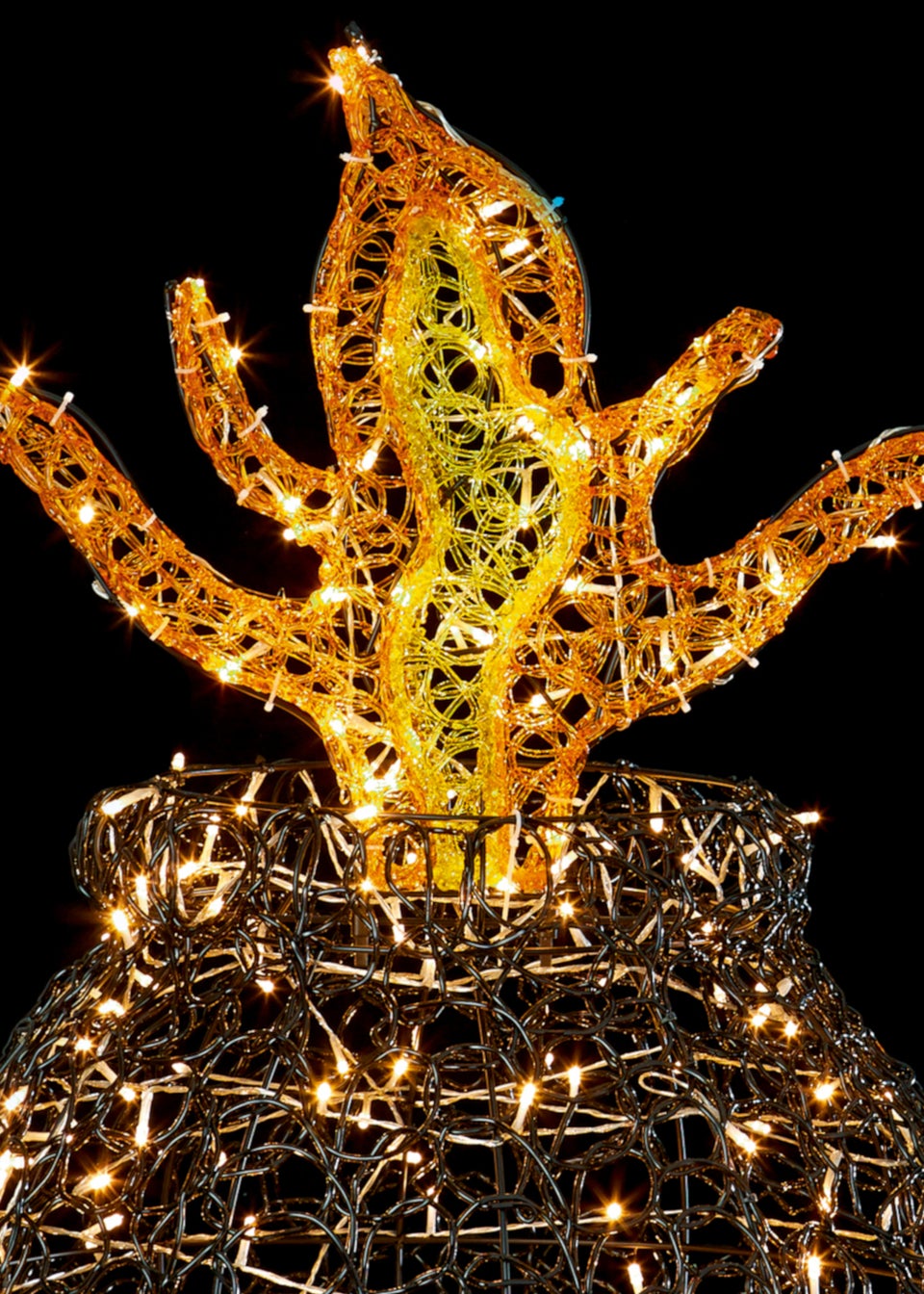 Premier Decorations 90cm 3D Soft Acrylic Cauldron with Warm White LEDs