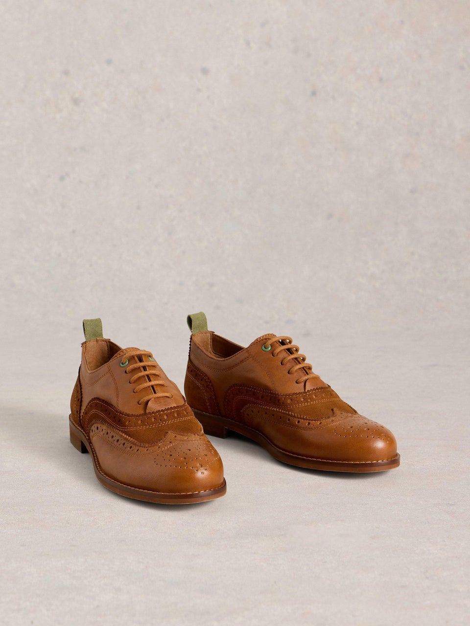 Lederhalbschuhe Thistle