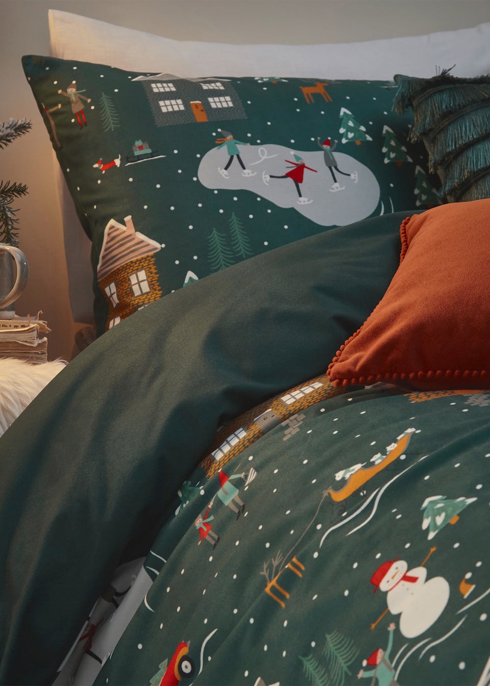 furn. Winter Pines Pyjama Fleece Christmas Duvet Cover Set