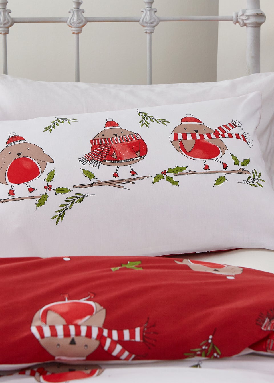 Catherine Lansfield Christmas Bedding Robins Reversible Duvet Cover Set