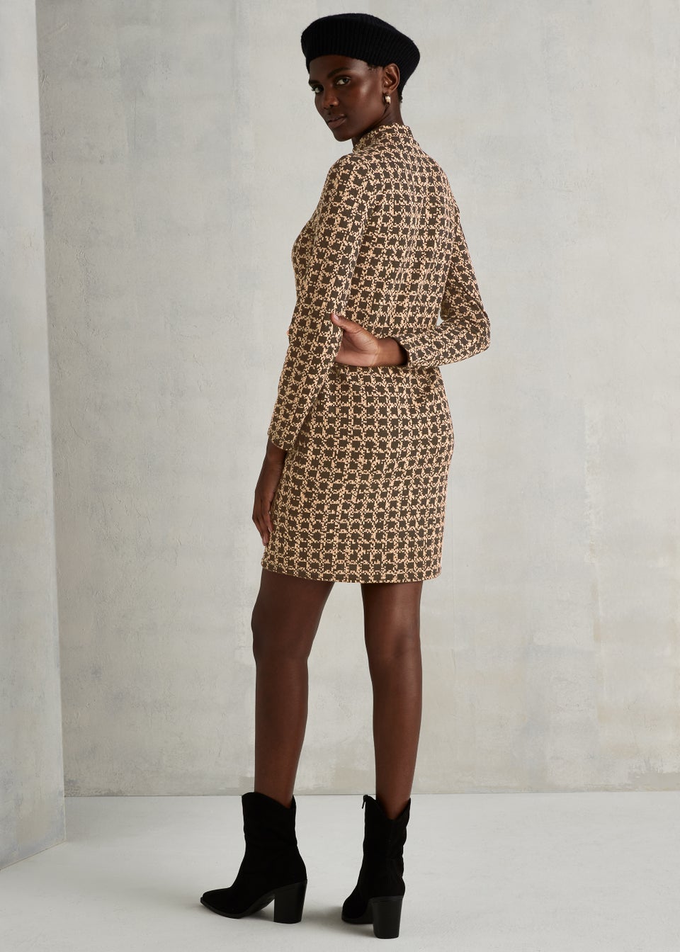 Check short dress top