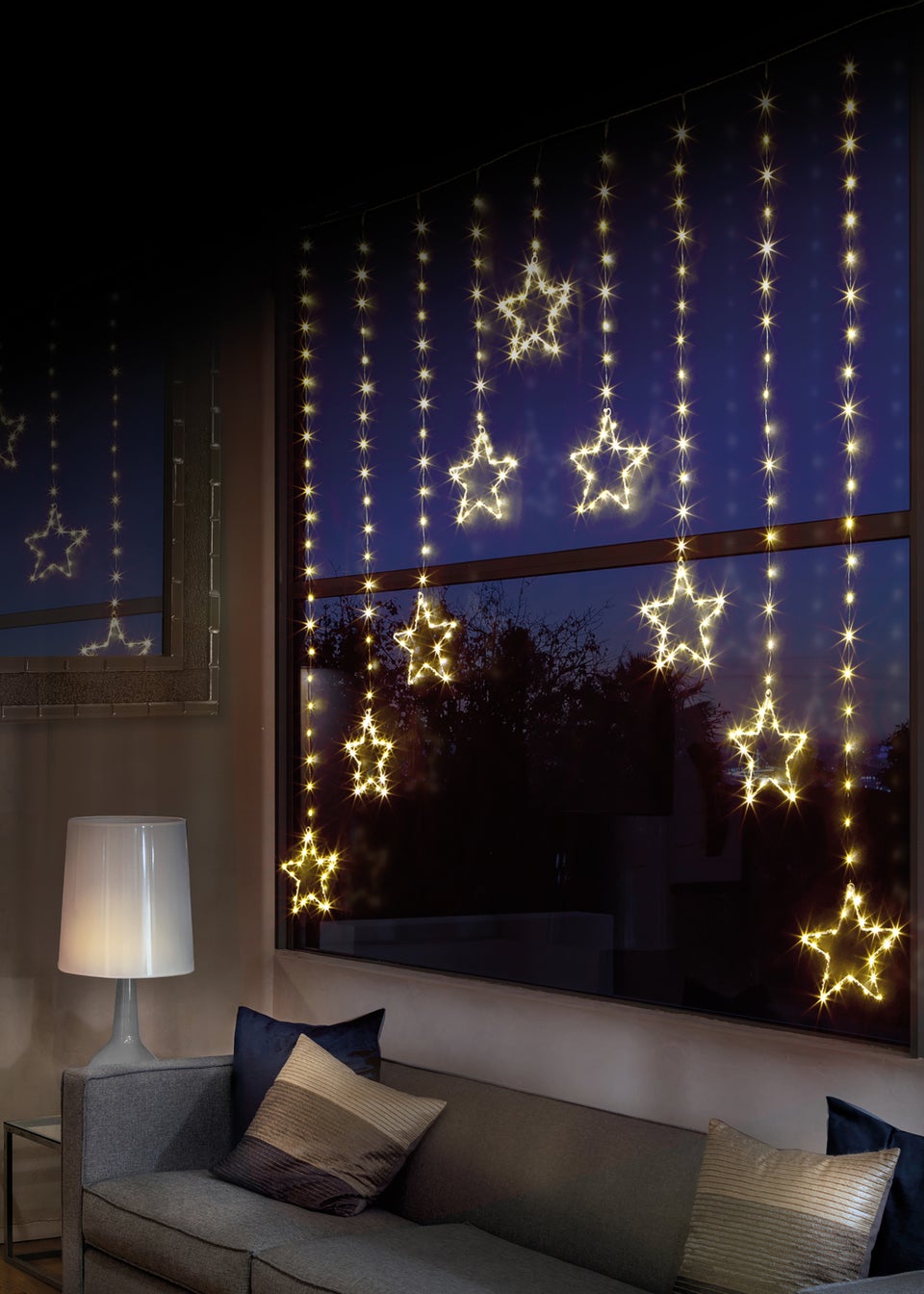 Premier Decorations 303 Warm White LED Star Curtain Light