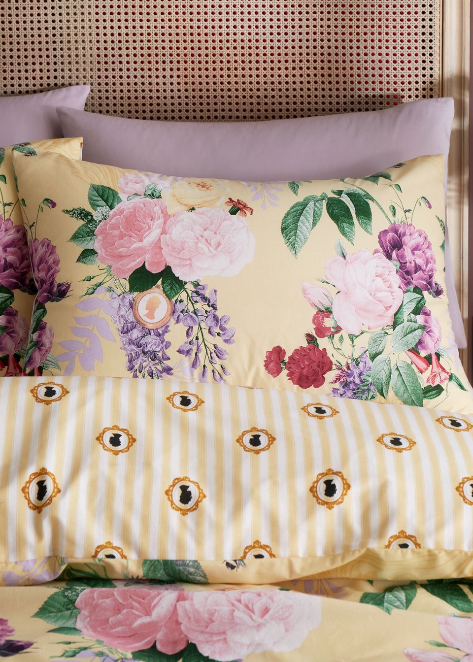 Bridgerton By Catherine Lansfield Wisteria Bouquet Reversible Duvet Cover Set